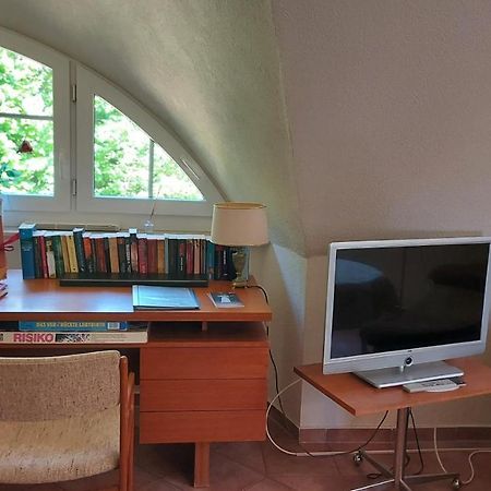 Ferienwohnung Im Uhlenhuus Wiek auf Rügen Exterior foto